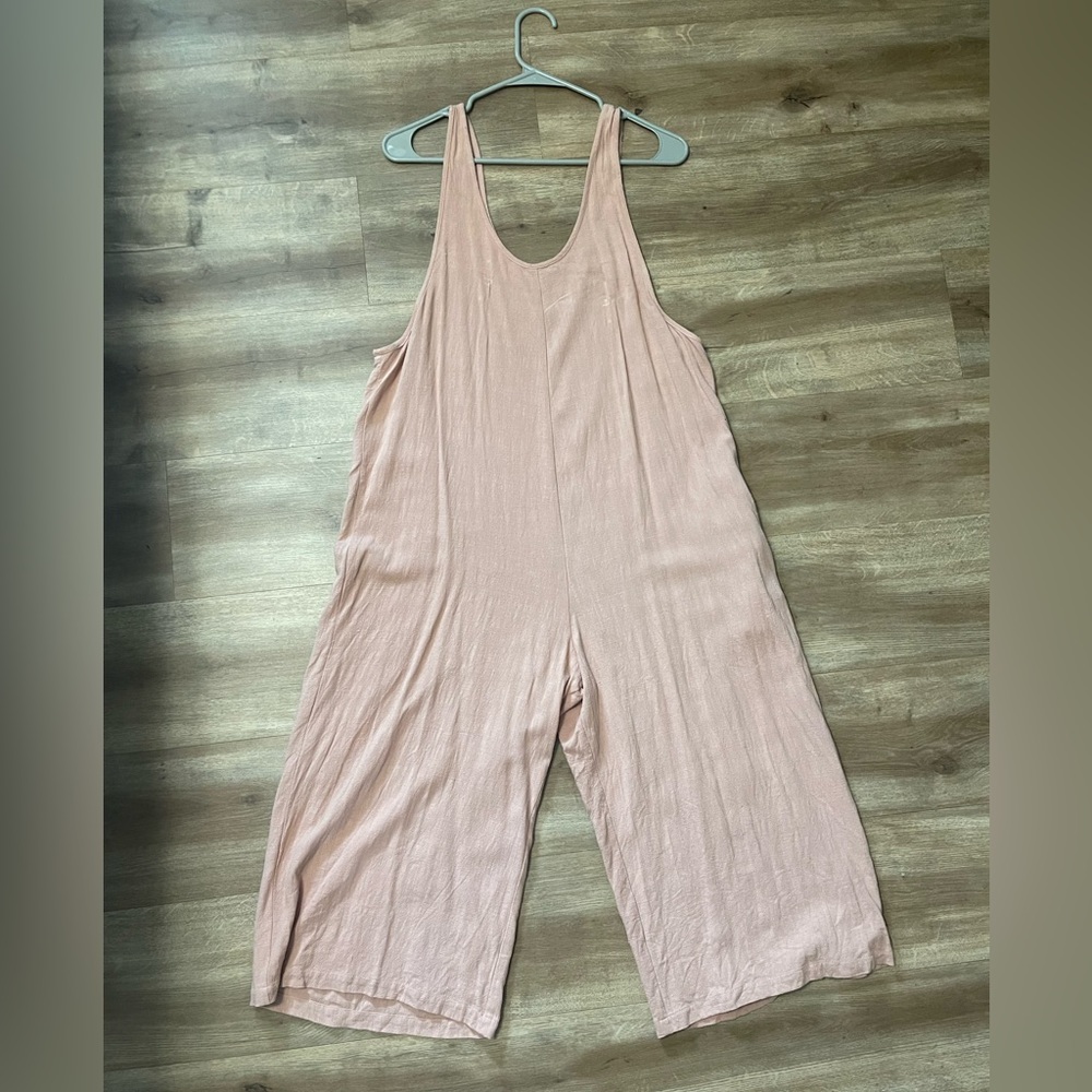 WAIWAOLANI Jumper Size Large